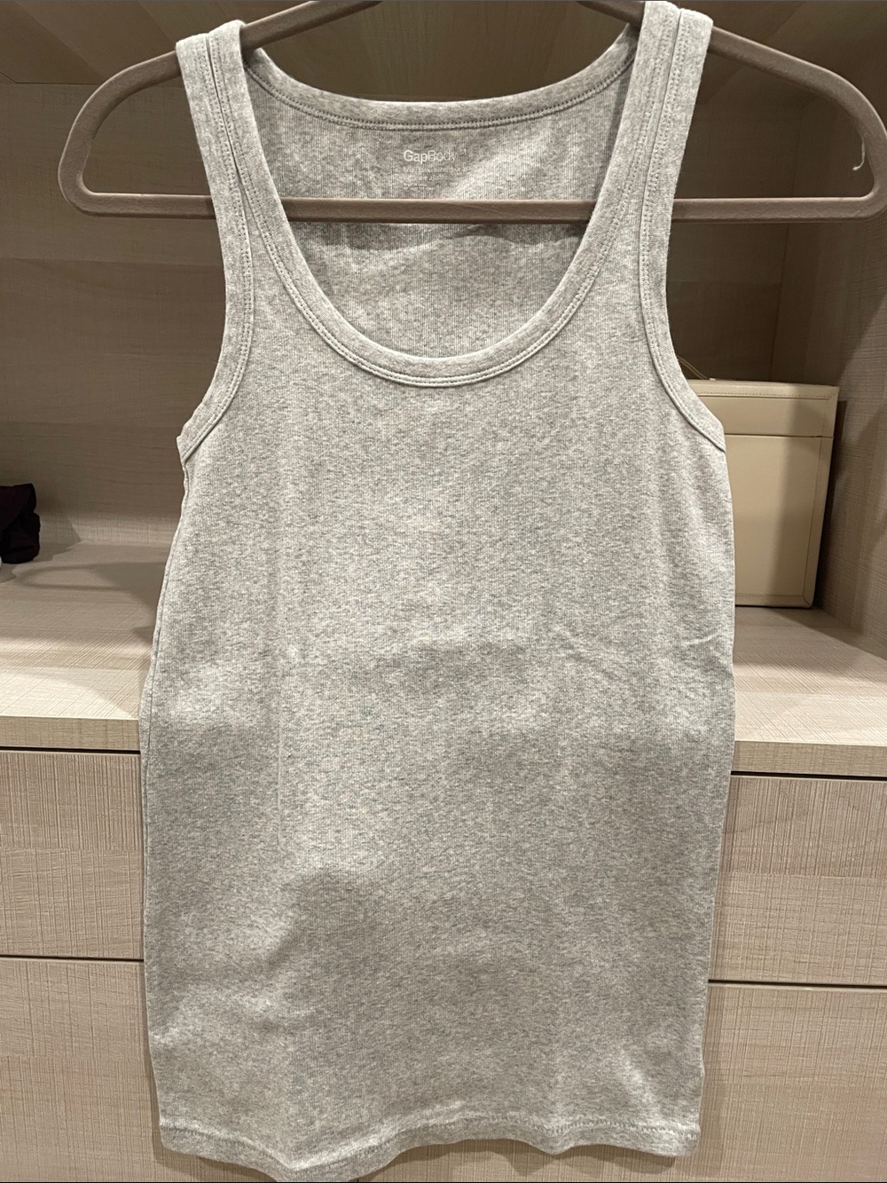 GAP Body Women's Light Gray Ribbed Tank Top